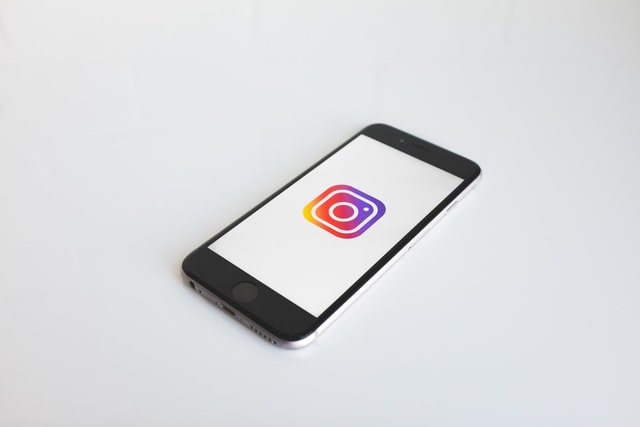 Private Instagram viewer without human verification